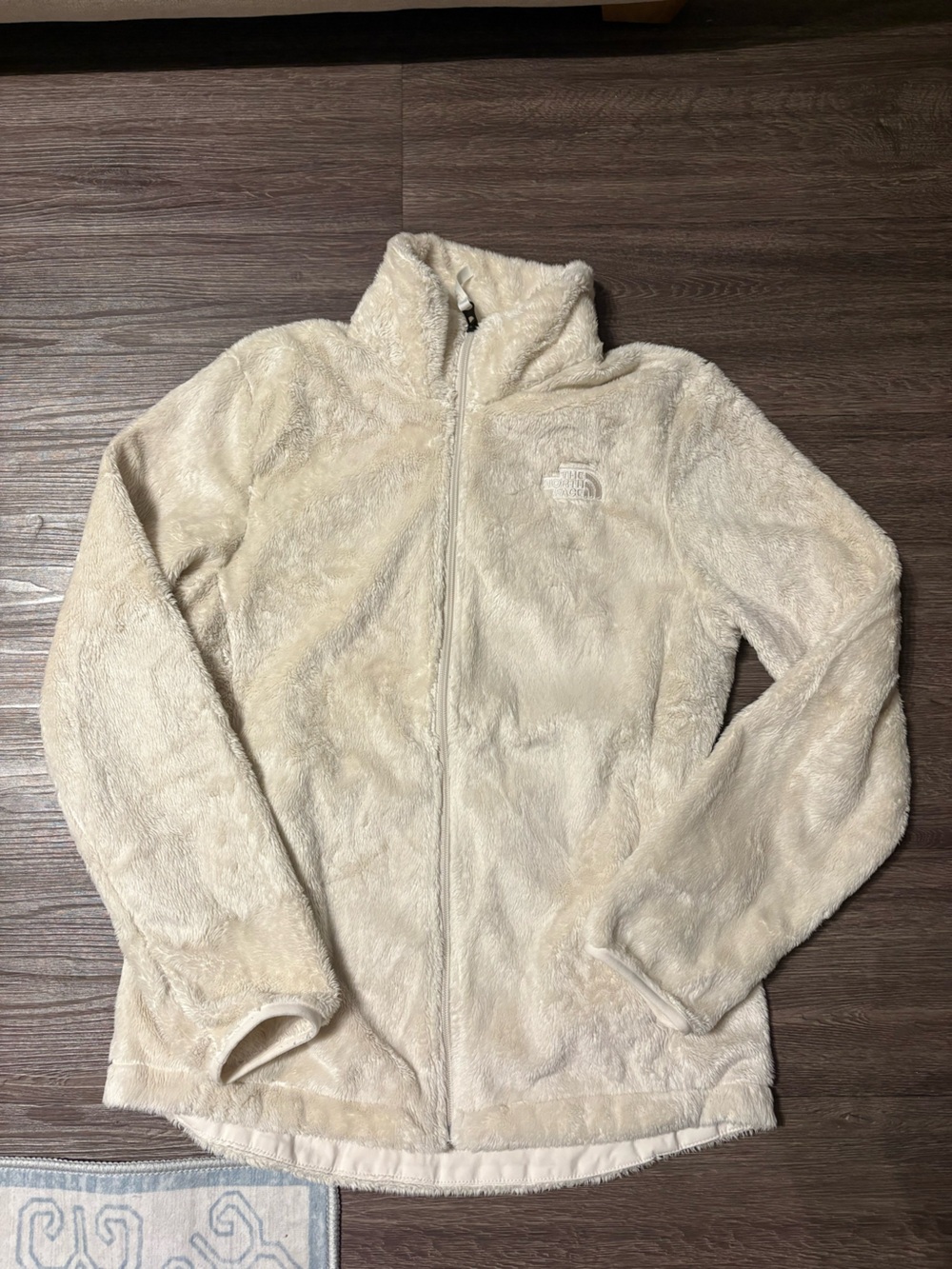 The North Face Women’s Cream Plush Full‑Zip Teddy Jacket